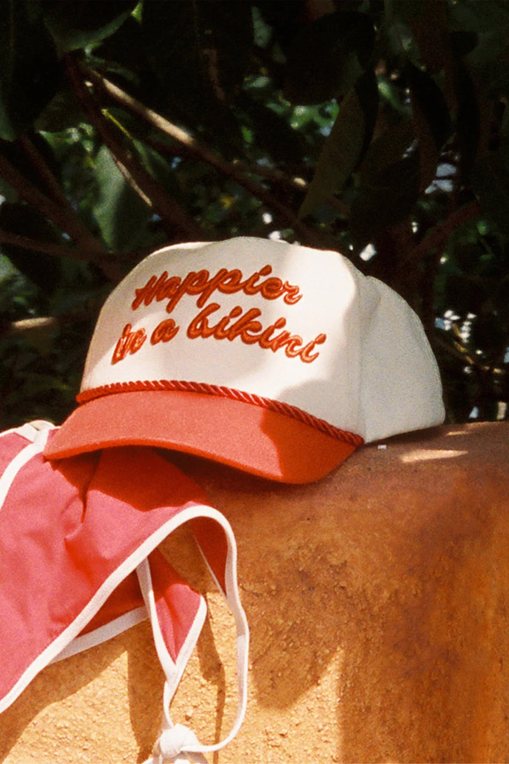 L SPACE | Newport Hat - Grapefruit/Crm
