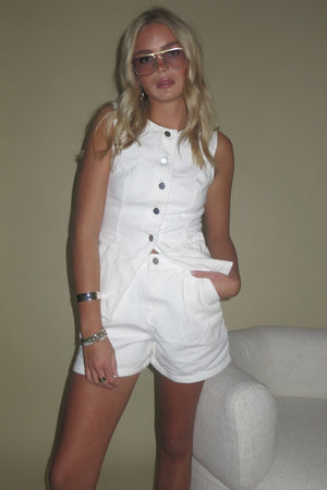 ONLINE ONLY | Pleated Denim Shorts - White