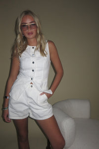 ONLINE ONLY | Pleated Denim Shorts - White