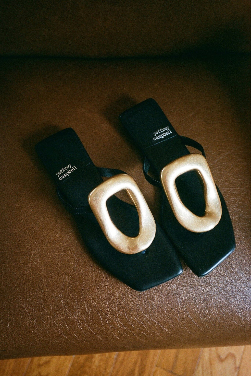 JEFFREY CAMPBELL | Linques - Black/Gold